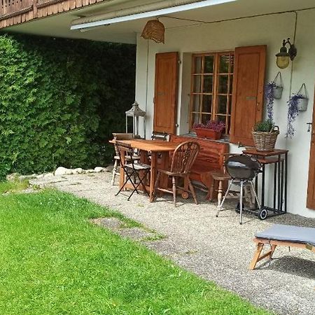 Cozy Apartment In The Heart Of The Alps Château-d'Oex Eksteriør billede